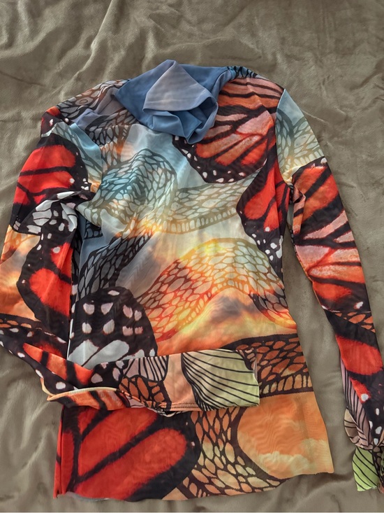 AFRM Tops - AFRM Butterfly Print Long Sleeve Mesh Top in Multicolor- Set of 2